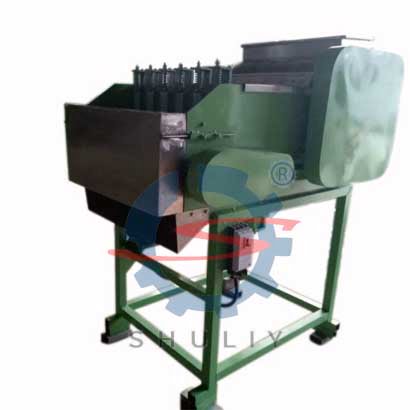 Cashew cracking machine