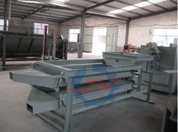 Cashew shell separator