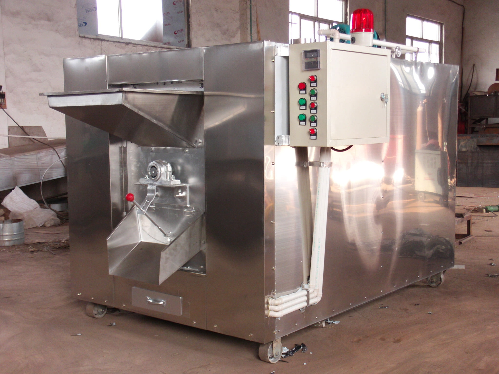 Electric cashew baking machine