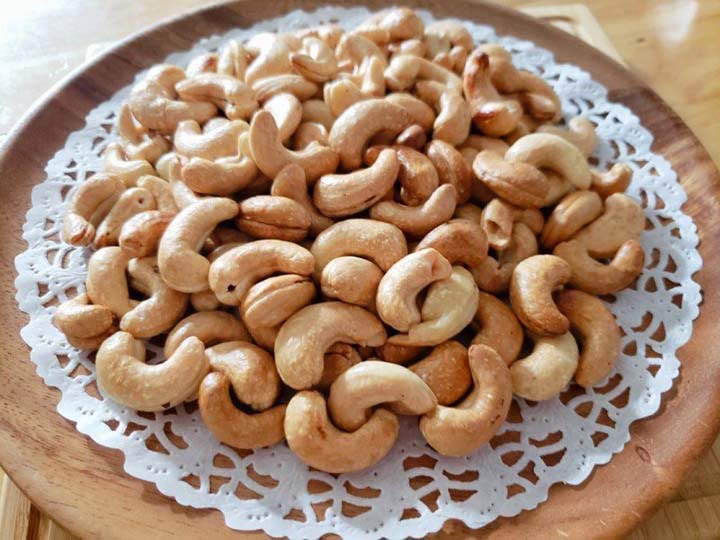 cashew nuts