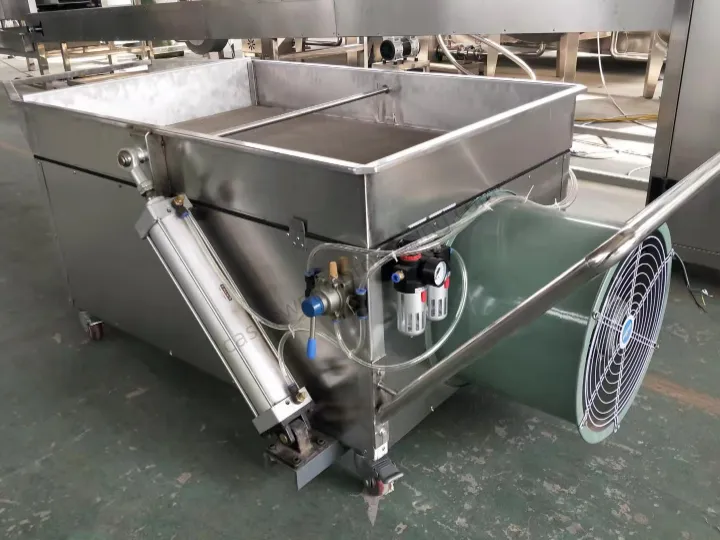 Línea de producción de cacahuetes recubiertos Shuliy: de cacahuetes crudos a snacks crujientes 16 Máquina de enfriamiento de frutos secos