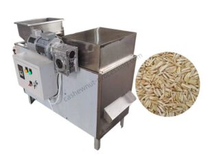 Peanut slivering machine